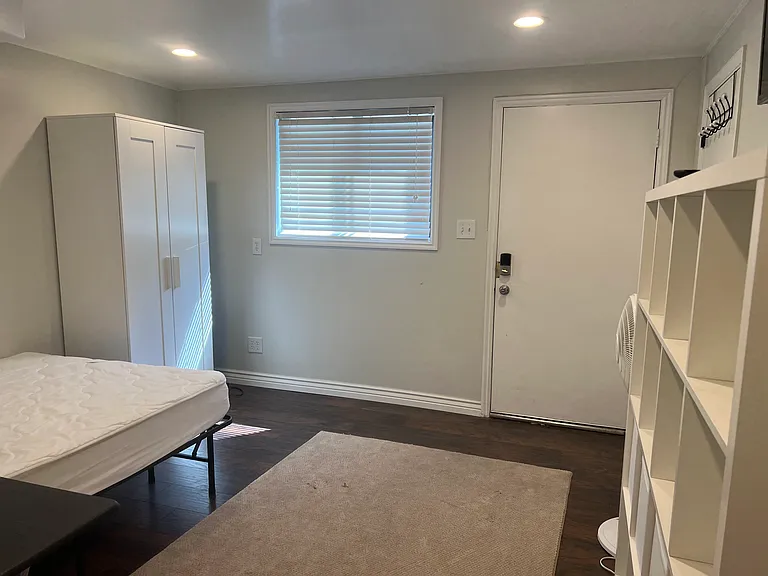 1975 Laguna Vista Dr — Photo 39