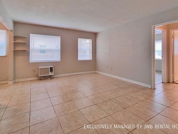5th image of 1628 2nd St N