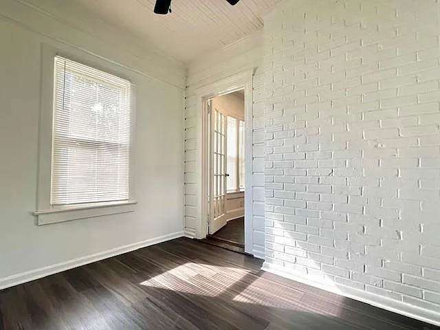 2 bed, 1.0 bath, 1108 sqft, $2,195 — Photo 4