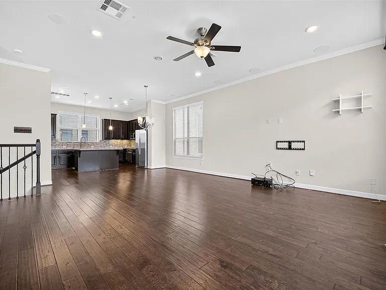 2707 Shadybrook Meadow Dr — Photo 8