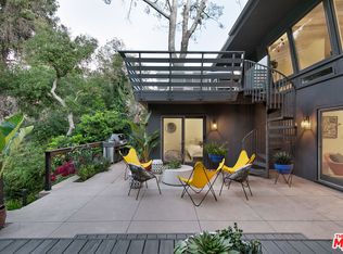 16525 Las Casas Pl, Pacific Palisades, CA 90272