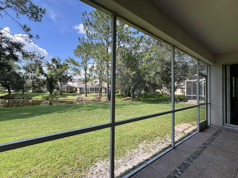 10444 Canary Isle Dr — Photo 26