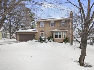 3334 Swinburne Drive, Mcfarland, WI 53558