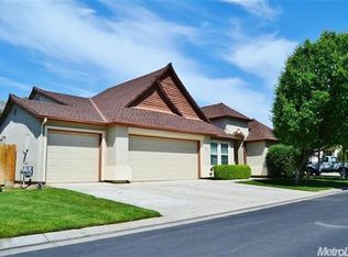 3821 Chedworth Ln, Modesto, CA 95355