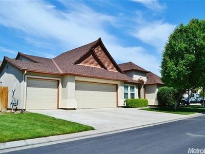 3821 Chedworth Ln, Modesto, CA, 95355