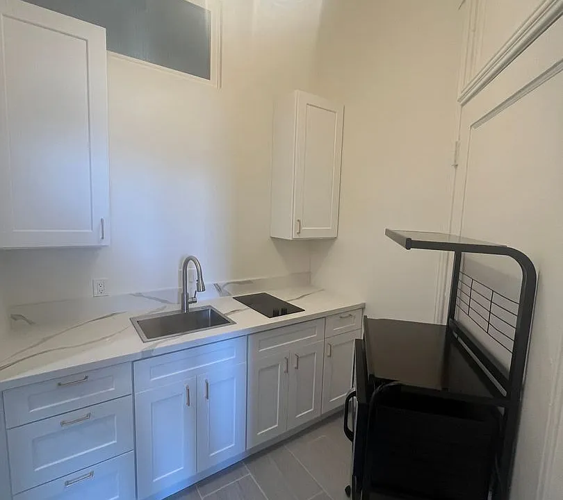 444 G St #48