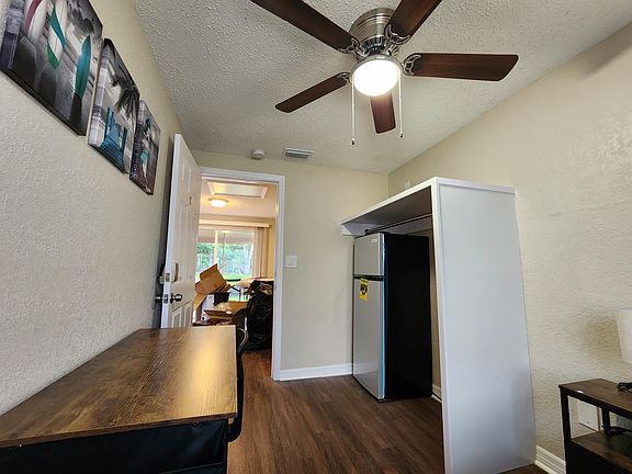 3rd image of 3547 Cheswick Dr Room 1
