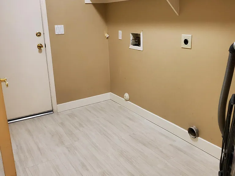 871 E Orchid Ln — Photo 13