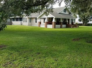 4105 Hawkins Rd, Plant City, FL 33567