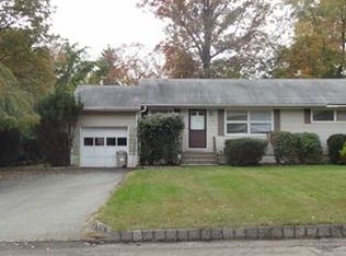 146 Fieldcrest Rd, Parsippany, NJ 07054