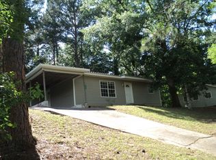 108 Fairview Dr, Ozark, AL 36360