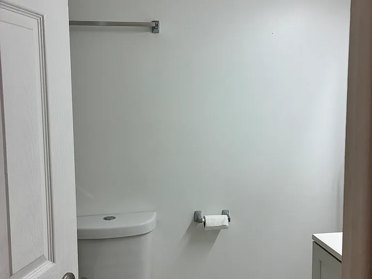 14547 Keystone Ave #8 — Photo 6