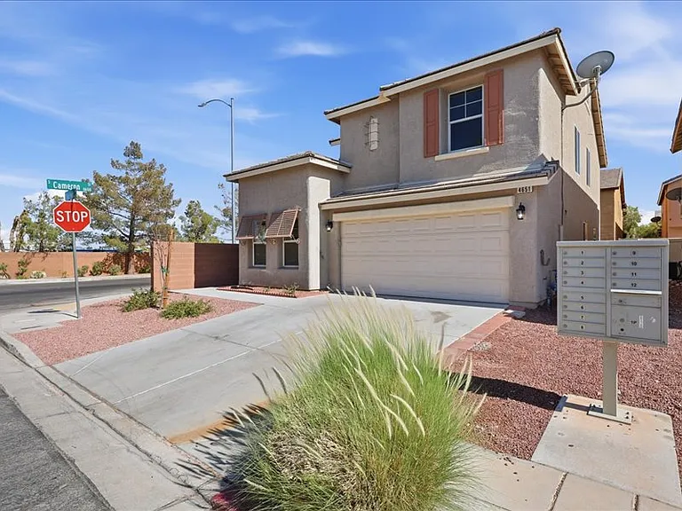 Chino Peak Ct — Photo 1