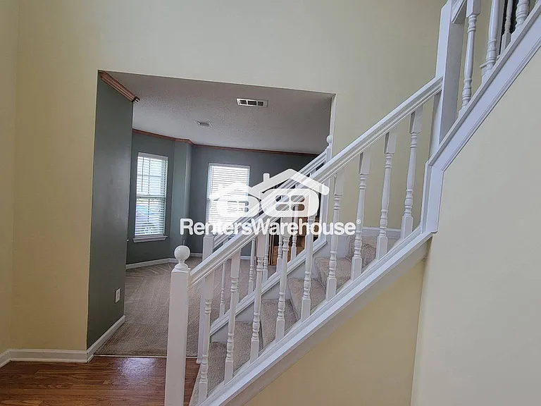 118 Laughlin Dr — Photo 26