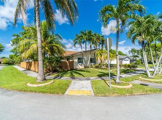 11750 SW 113th Pl, Miami, FL 33176