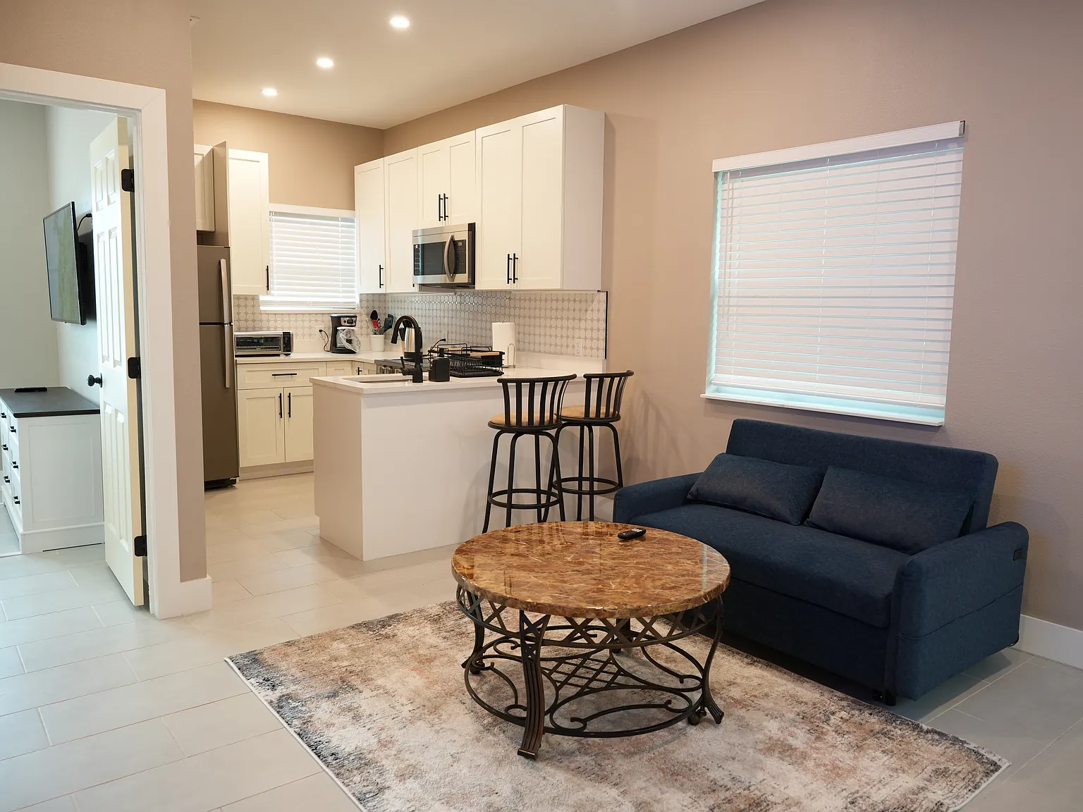 1 bed, 500 sqft, $2,250 — Photo 1