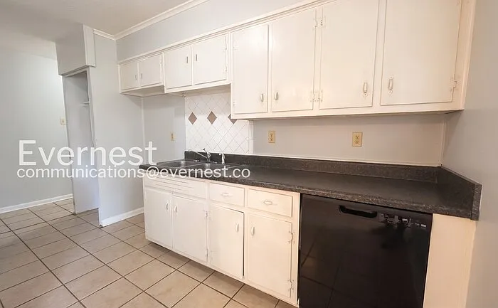 8316 Dottley Dr — Photo 6