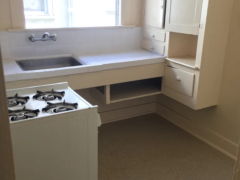 416 S Union Ave #5 — Photo 8