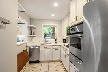 Rented by Nest Seekers International