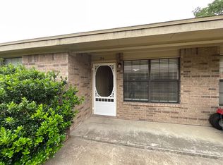 712-714 Redwood Ln, Kingsland, TX 78639
