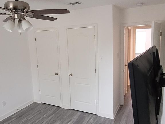 2nd image of 45 Buena Vista Dr