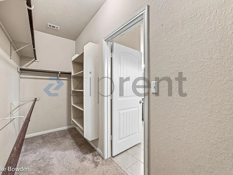 2122 Flintshire Dr #1 — Photo 15