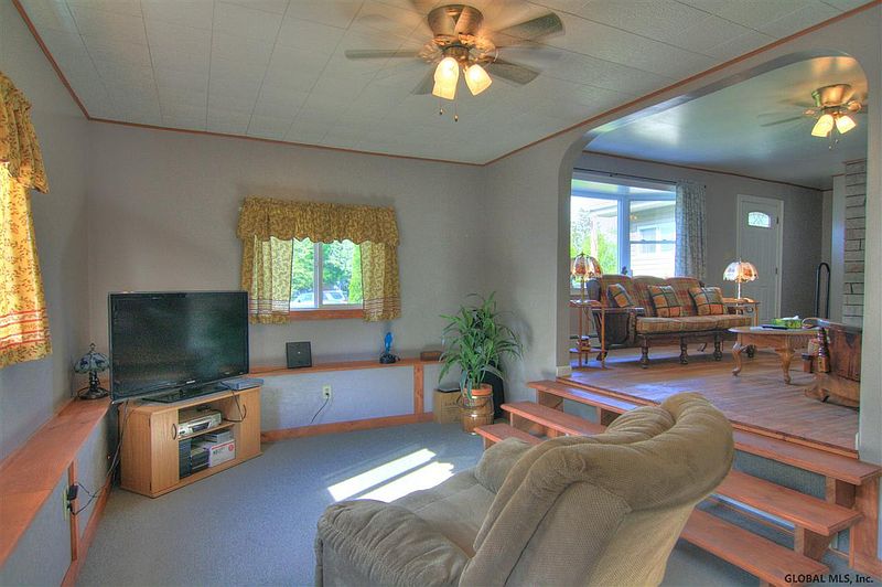 4th image of 1 ILEN Avenue