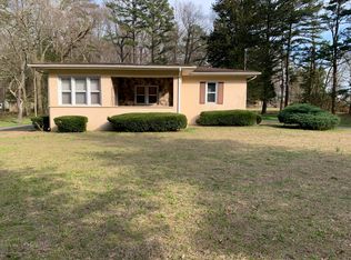 360 E Millstream Rd, Cream Ridge, NJ 08514