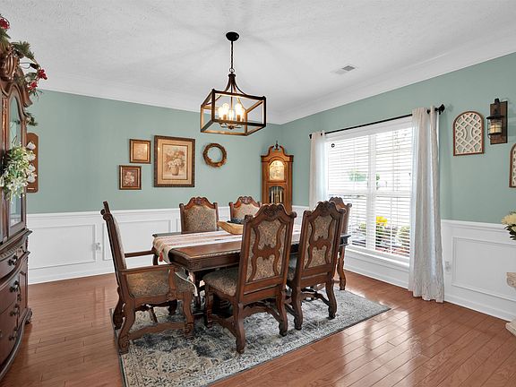 5th image of 246 Berkeley Ridge Dr