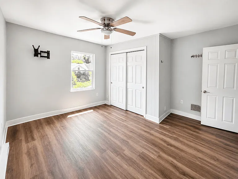 361 Fountain Ave #361 — Photo 6