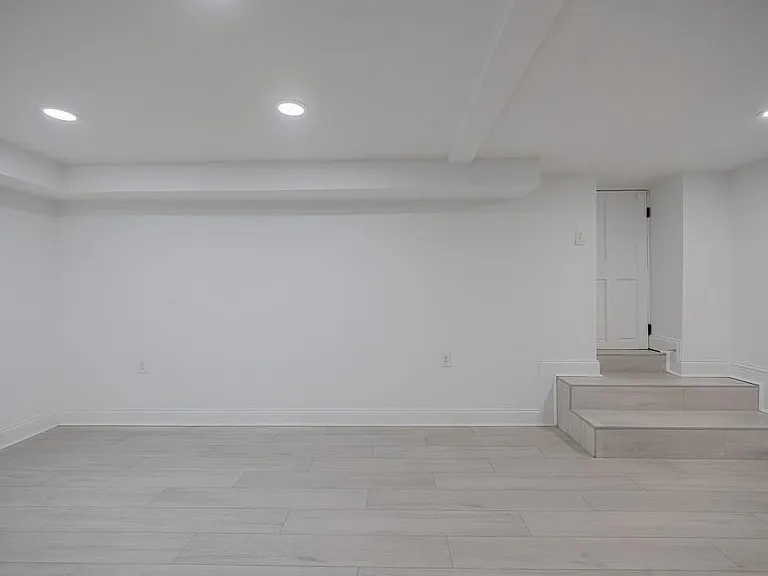 593 Lynnhaven Dr SW — Photo 37