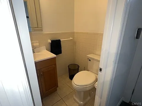 1225 James St — Photo 6