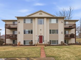 4188 Fairview Dr APT 2, Bettendorf, IA 52722