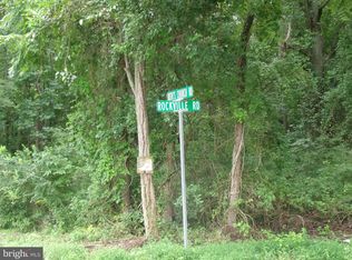 Roths Church Rd, Spring Grove, PA 17362