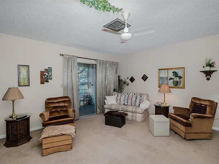 8015 San Fernando Dr — Photo 18