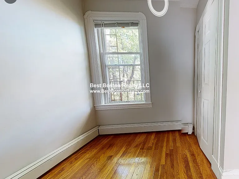 503 Franklin St #2 — Photo 3