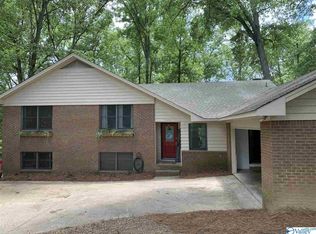 5495 Lynda Ave, Hokes Bluff, AL 35903