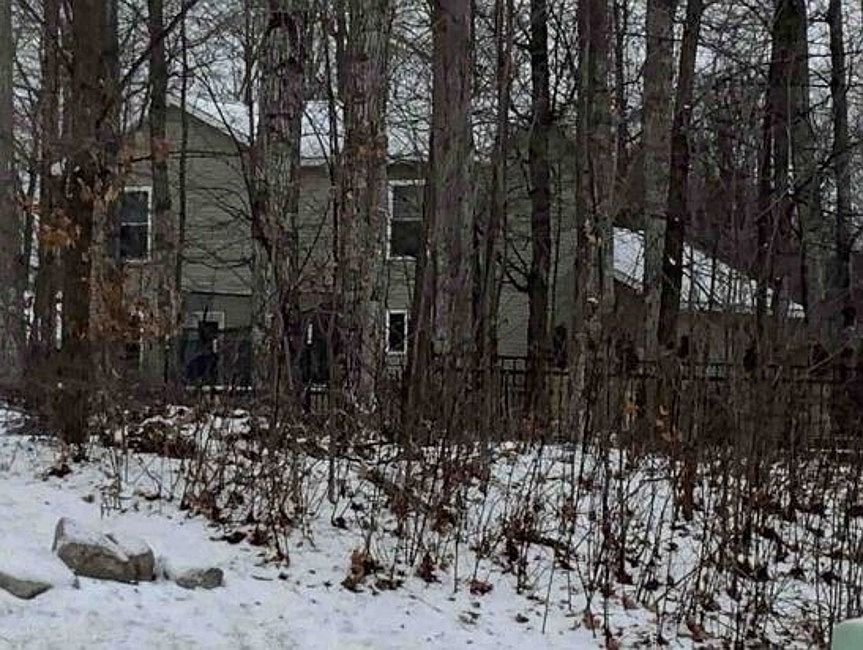 2nd image of 4856 Birdie Ln