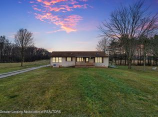 6160 Kinneville Rd, Eaton Rapids, MI 48827