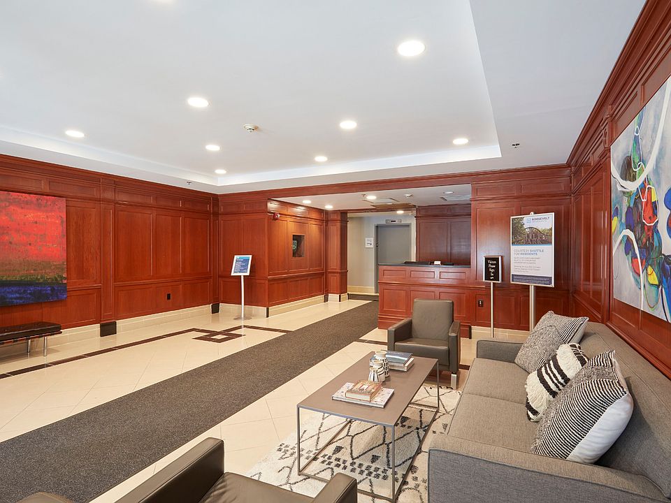 1st image of 180 10th St APT 210