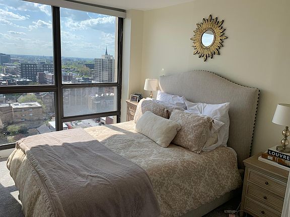 4th image of 1540 N Lasalle St #1706