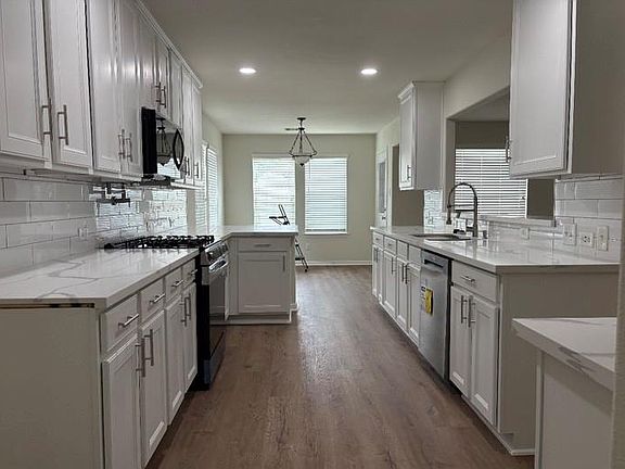 4th image of 4713 High Creek Ct