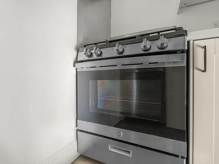 1441 Taylor St #402 — Photo 14