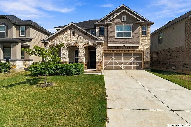 4 bed, 3.5 bath, 3040 sqft, $2,900 — Photo 1