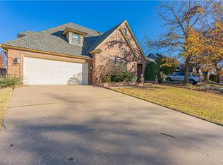 4017 Innsbrook Ct, Norman, OK 73072