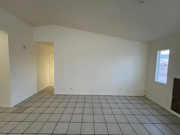 13100 Cholla Dr — Photo 4