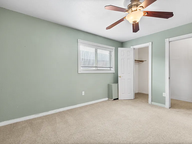 3009 Madison Ave #L210 — Photo 41