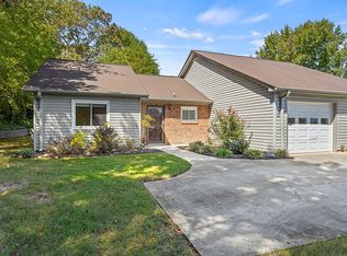 120 N Woodgreen Way, Greenville, SC 29615