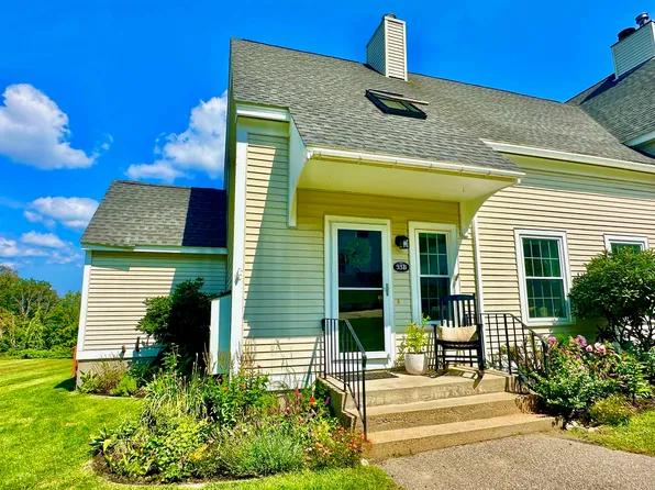 33 Apple Tree Drive #B, Goffstown, NH 03045