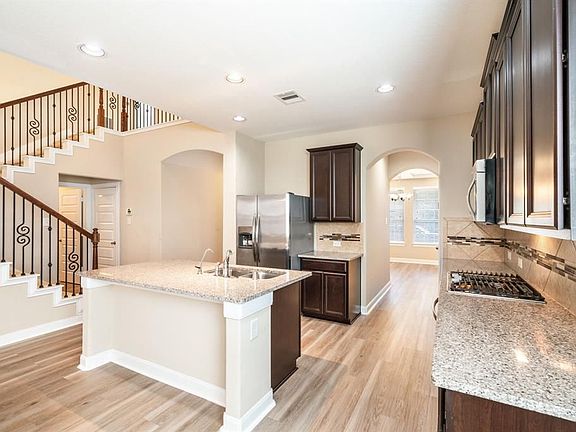 5th image of 22523 Birch Ridge Meadow Dr